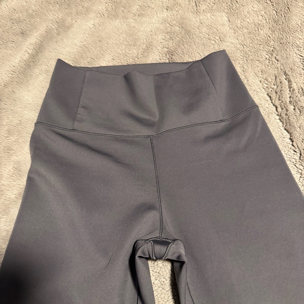 Vuori Evolve Leggings - Picture 5 of 7